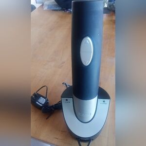 Cuisinart Black and Silver Wine Opener